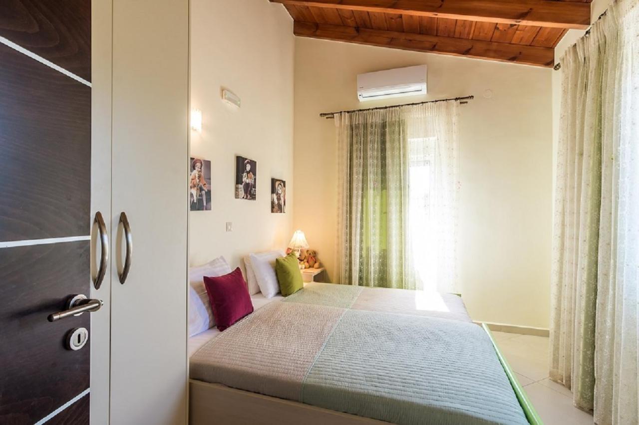 Agia Marina Villa Chara Chania מראה חיצוני תמונה