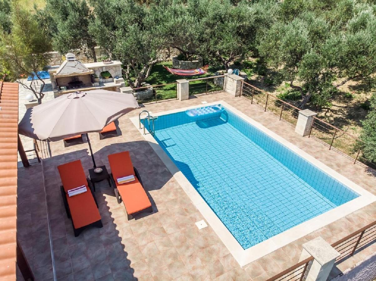 Agia Marina Villa Chara Chania מראה חיצוני תמונה